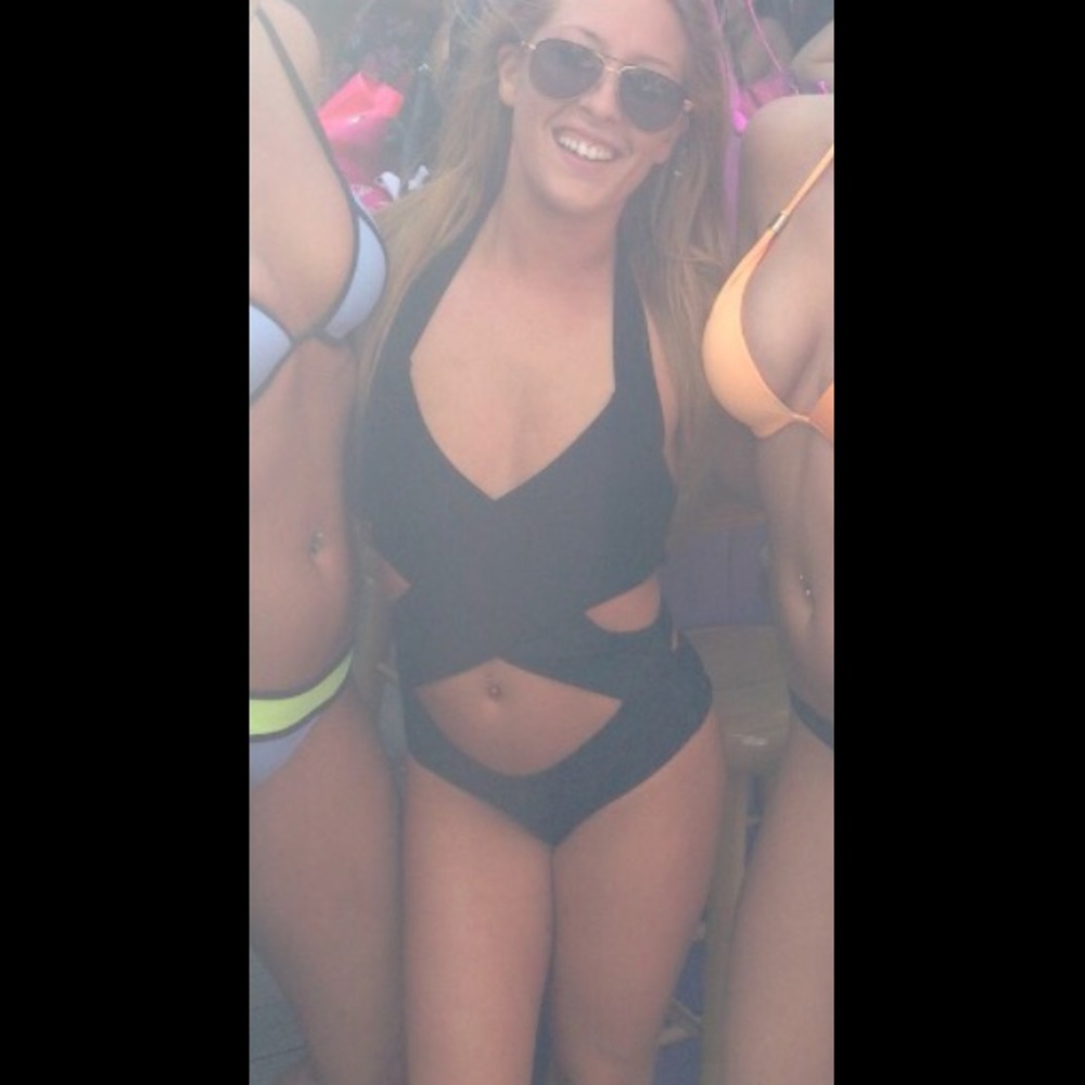One piece bathing suit